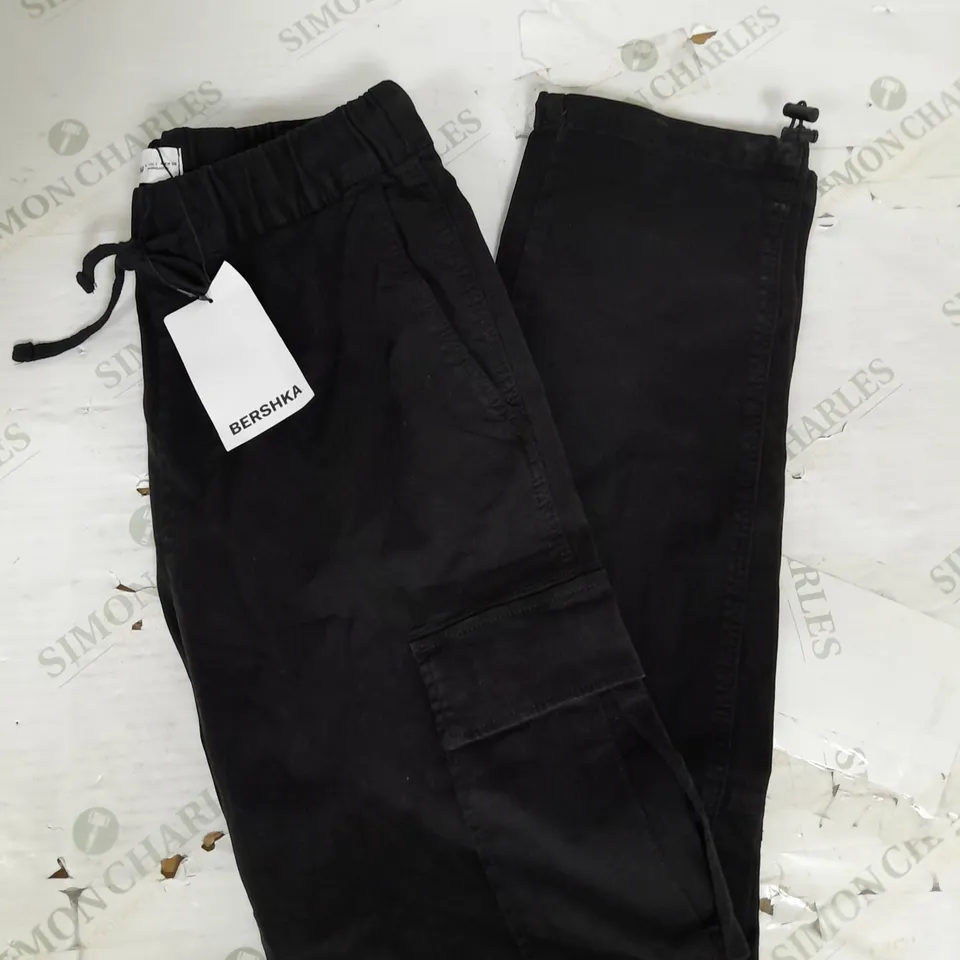 BERSHKA DRAWSTRING CARGO PANTS IN BLACK SIZE S