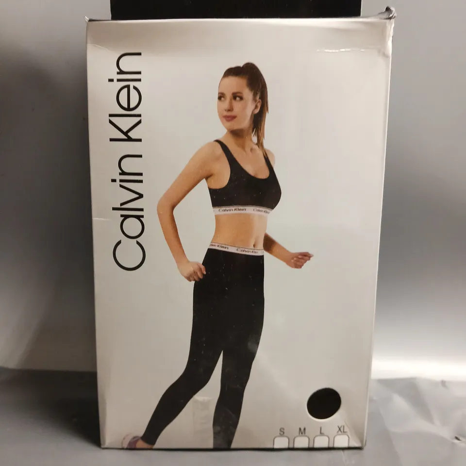 BOXED CALVIN KLEIN LADIES CROP TOP AND LEGGINGS SET GREY SIZE M