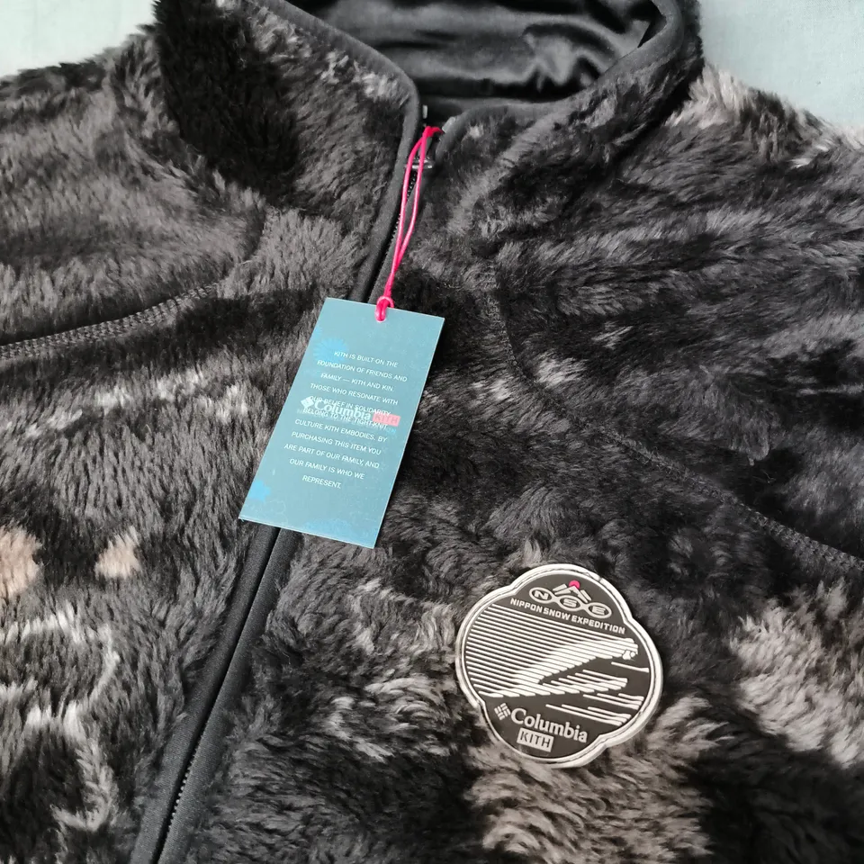 KITH X COLUMBIA SHERPA JACKET – BLACK/GREY FAUX FUR, SIZE M