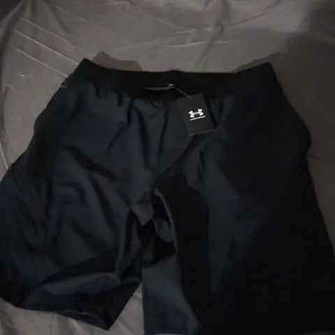 UNDER ARMOUR MENS UNSTOPPABLE CARGO SHORTS SIZE XL