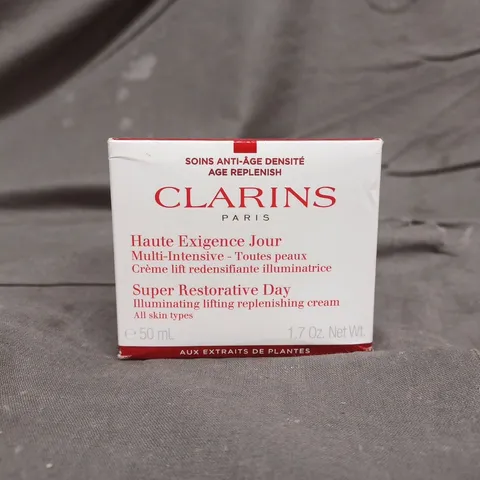 BOXED CLARINS SUPER RESTORATIVE DAY