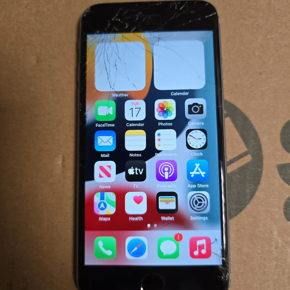 APPLE IPHONE 6S SMARTPHONE 