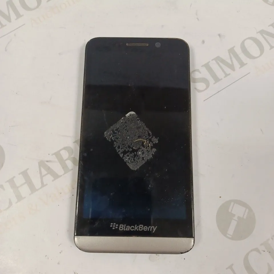 BLACKBERRY Z30 