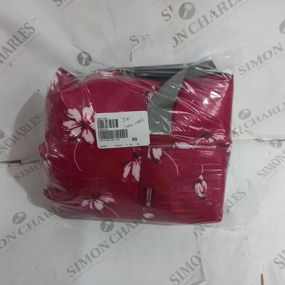 CALIFORNIA INNOVATIONS SET OF 2 FLORAL DURABLE BAGS USED