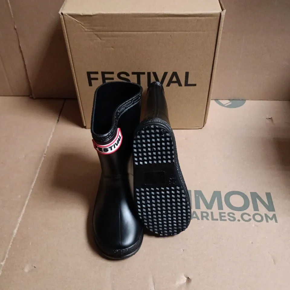FESTIVAL KIDS' BLACK RUBBER RAIN BOOTS - EUR SIZE 23 CHILDS