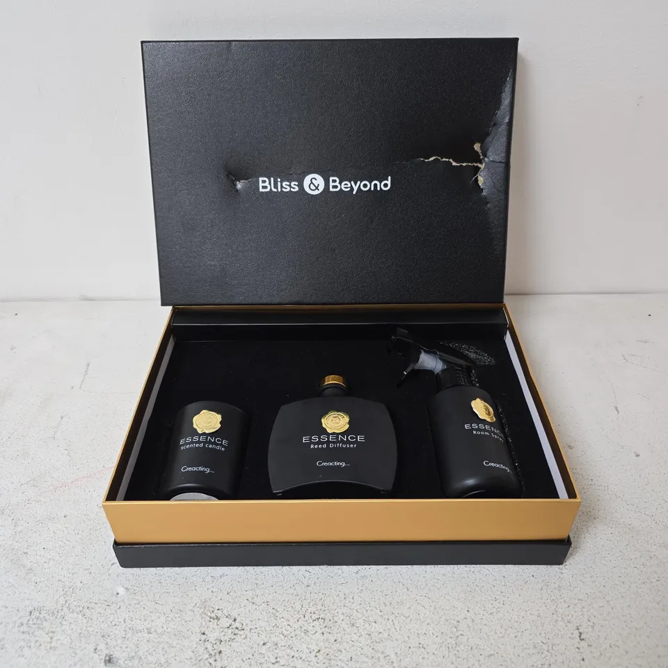 BOXED BLISS & BEYOND ESSENCE TRIO