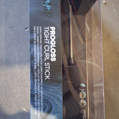 BOXED REVAMP PROFESSIONAL TIGHT CURL STICK
