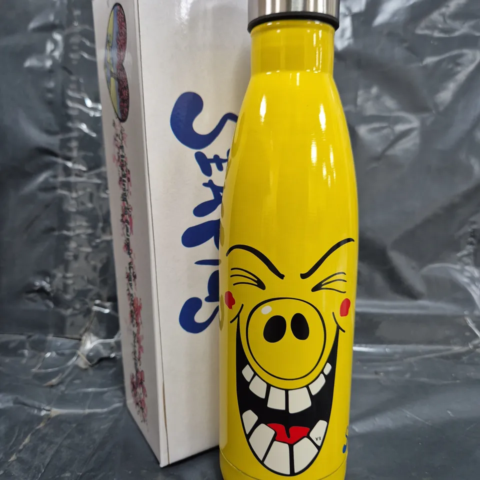 BOX OF APPROXIMATELY 30 SEAPIGS WATER BOTTLES IN YELLOW
