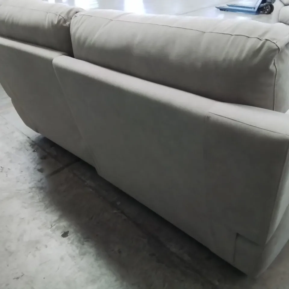 QUALITY ITALIAN DESIGNER PATRIZIO POWER RECLINING THREE SEATER SOFA FAWN FABRIC