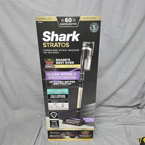 SHARK STRATOS CORDLESS STICK VACUUM – PET PRO MODEL (BOXED) SEALED BOX UNTESTED .