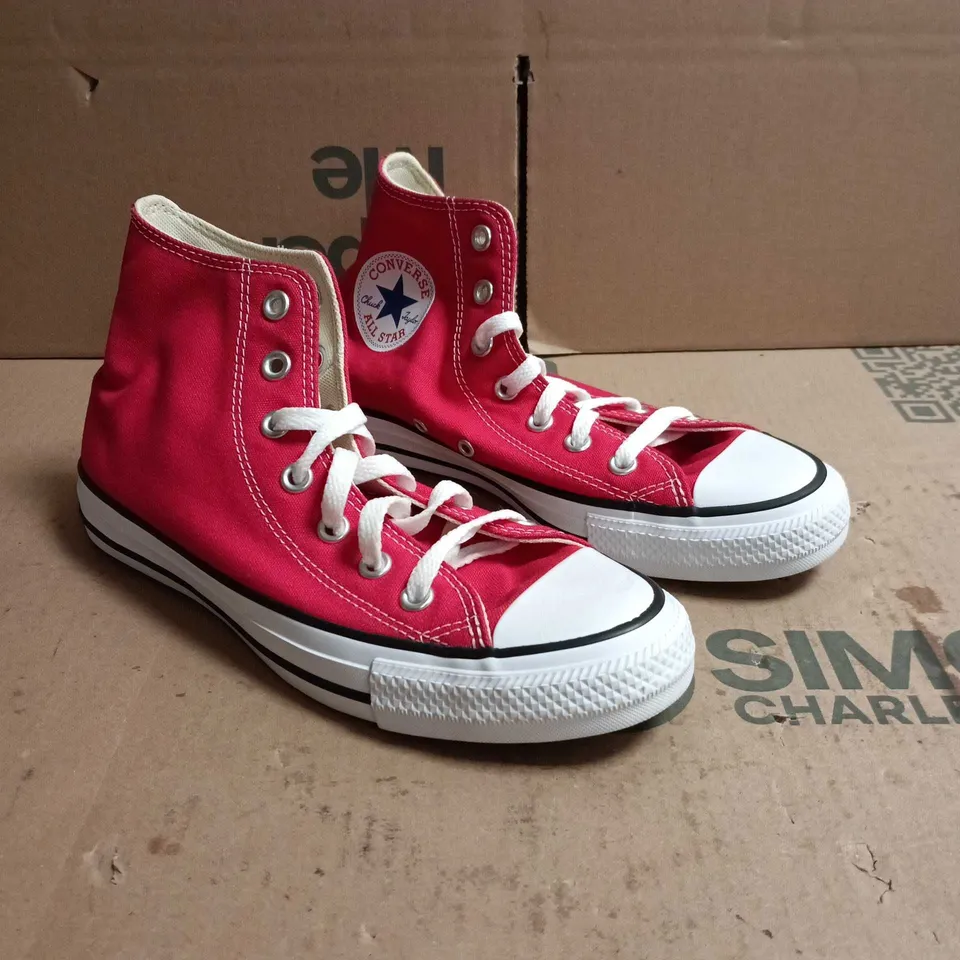 CONVERSE ALL STAR HIGH TOP TRAINERS RED AND WHITE SIZE 6
