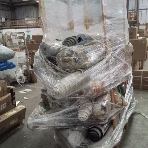PALLET OF QUALITY DESIGNER AREA RUGS APPROXIMATELY 30