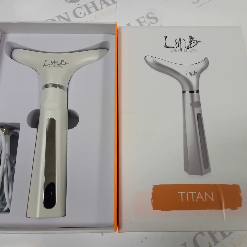 BOXED LAB TITAN LIFTING AND ANTI AGEING SYSTEM 