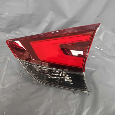 NISSAN X TRAIL SIGNAL LIGHT
