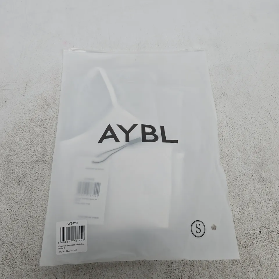 BAGGED AYBL EMPOWER SEAMLESS SPORTS BRA - WHITE UK S