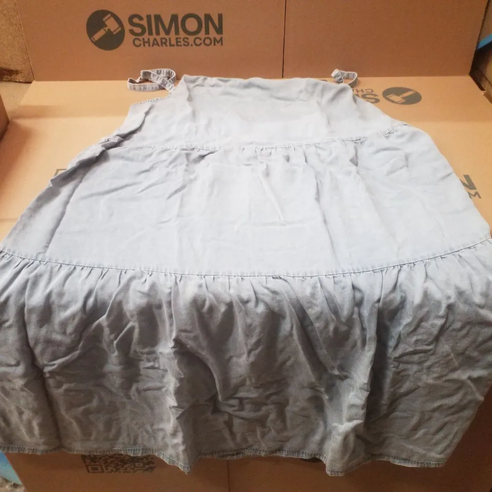 BOXED CONTAINING APPROXIMATELY 7 BRAND NEW SIMPLY BE LIGHT WASH BLUE HALTER TIERED MAXI TENCEL DRESS - SIZE 22