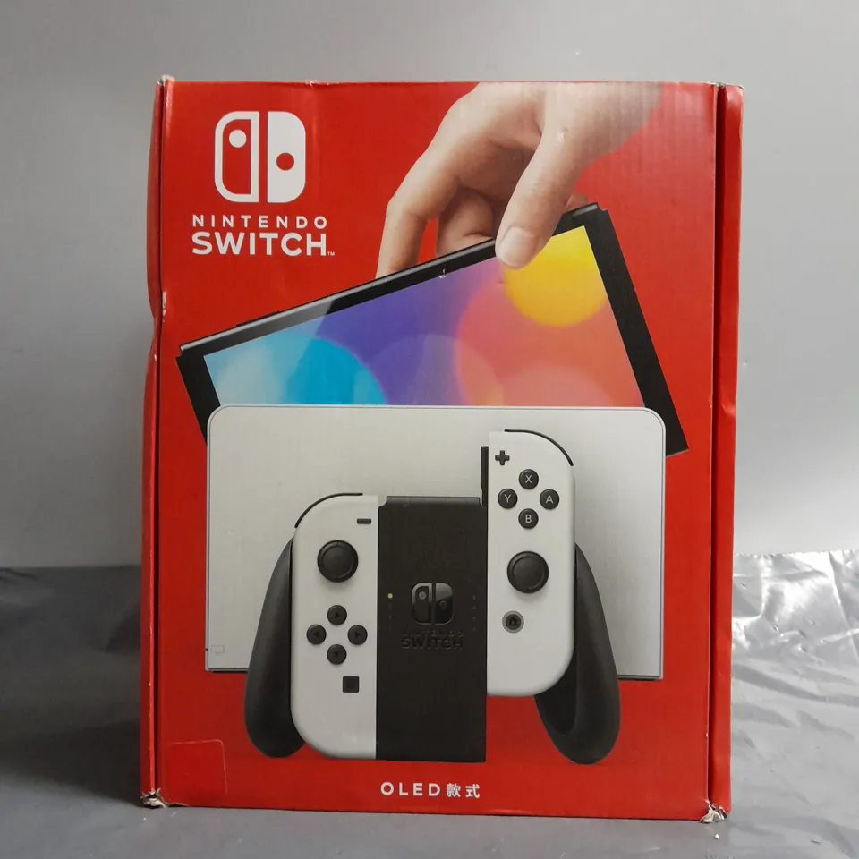 BOXED NINTENDO SWITCH OLED GAMING CONSOLE WHITE