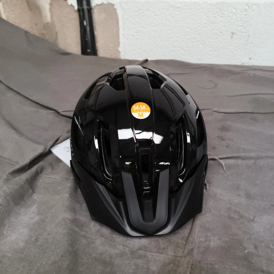 DECATHLON CYCLING HELMET 