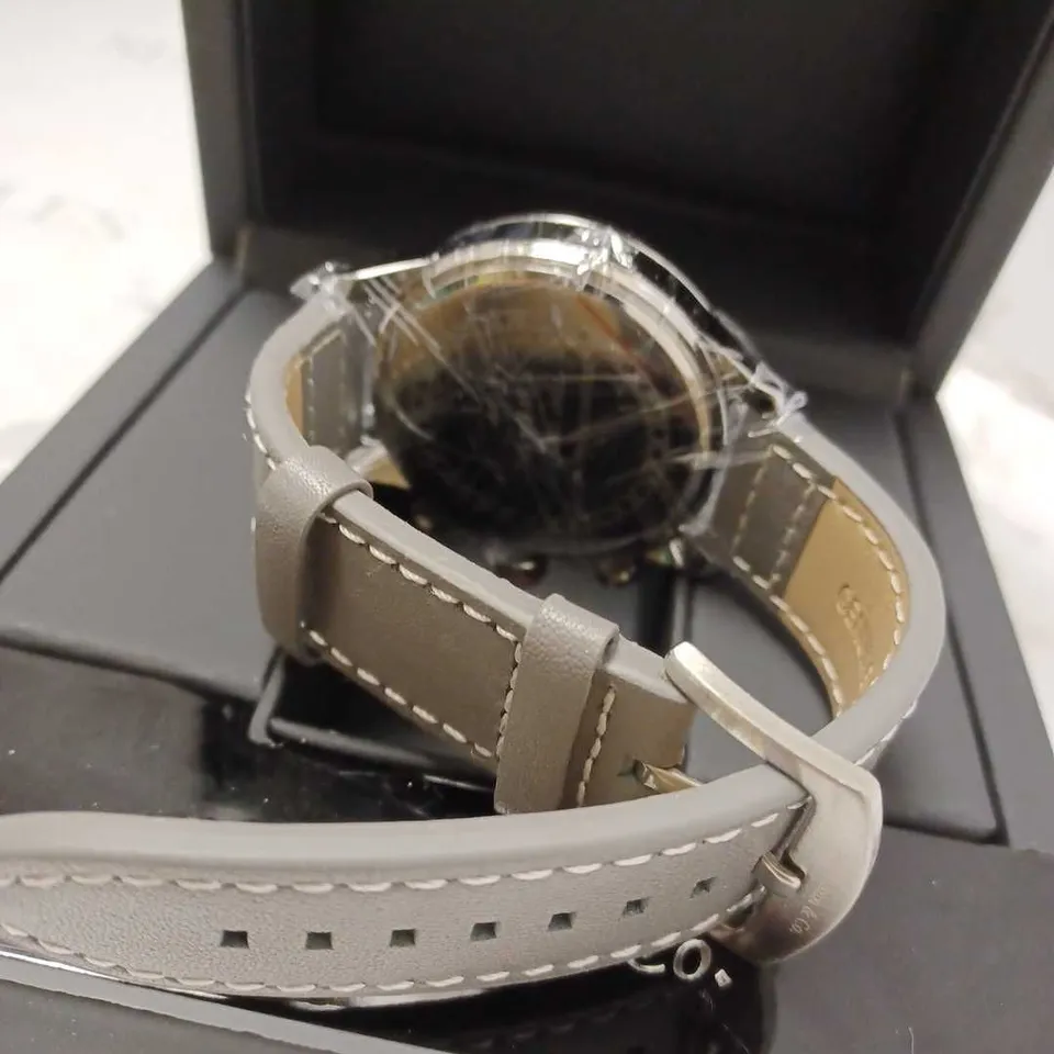 ZIHLMANN & CO BLACK TRIPLE DIAL GREY LEATHER STRAP WATCH