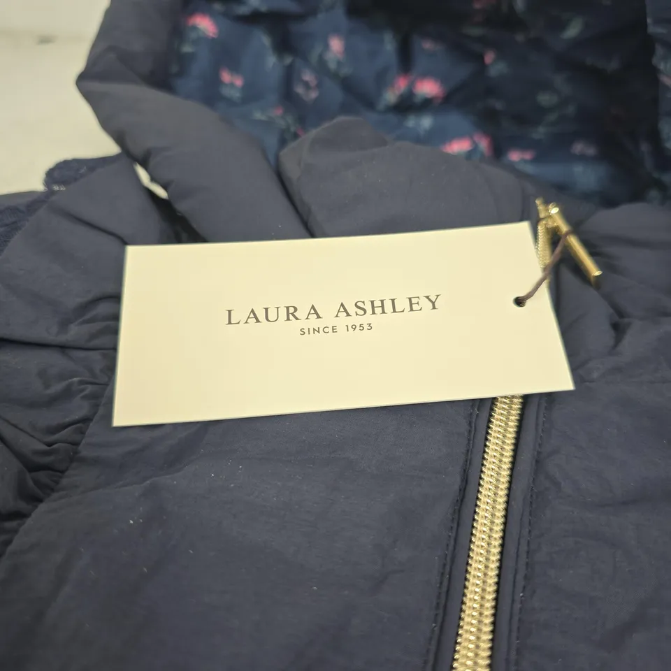 LAURA ASHLEY NAVY PADDED COAT – KIDS 11-12 YRS (HEIGHT 152CM) WITH FLORAL LINING