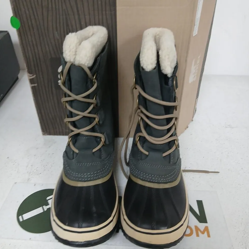 SOREL WOMEN'S PAC 2 BOOTS, COAL/CHARBON – UK 8.5 (US 10), BOXED