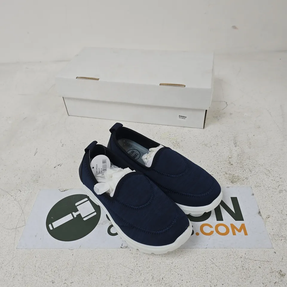 URBAN JACKS NAVY SLIP-ON SHOES – UK 4