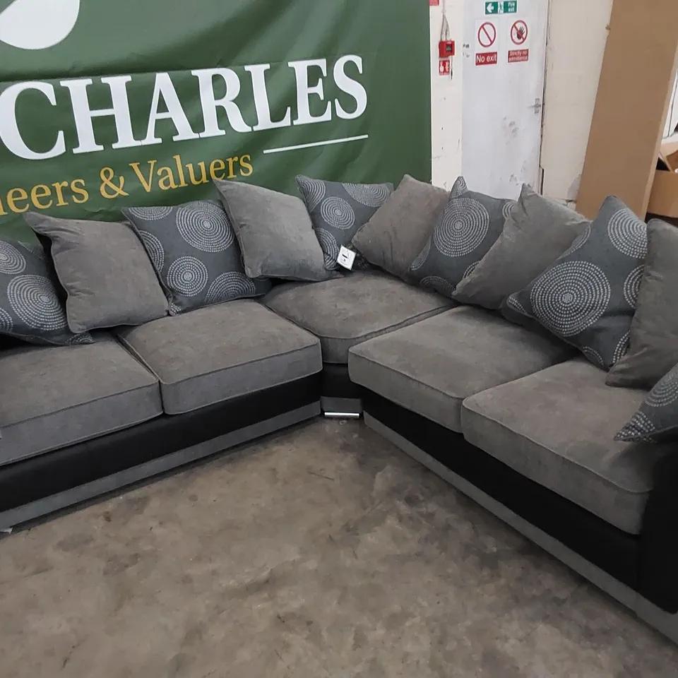 DESIGNER HILTON CORNER SOFA WITH CUSHIONS