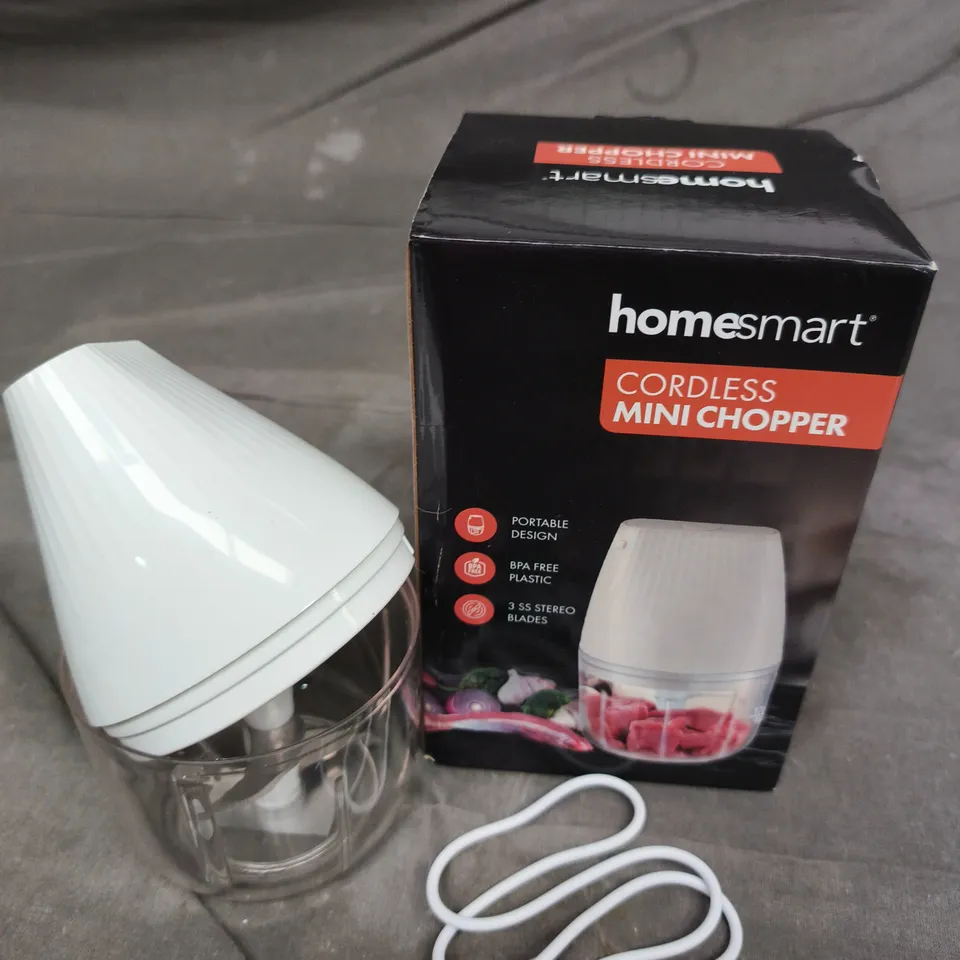 HOMESMART CORDLESS MINI CHOPPER – WHITE, BOXED