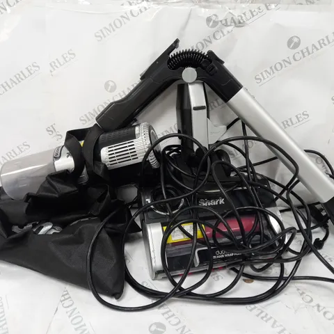 BOXED SHARK STRATOS ANTI HAIR WRAP PET PRO VACUUM CLEANER