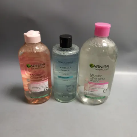 LOT OF 3 BOTTLES OF MICELLAR CLEANSING WATER GARNIER AND REVOLUTION
