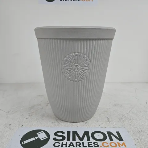 PREMIUM PLANTER SOMERVILLE TALL PLANTER BOXED 13" PEBBLE WHITE