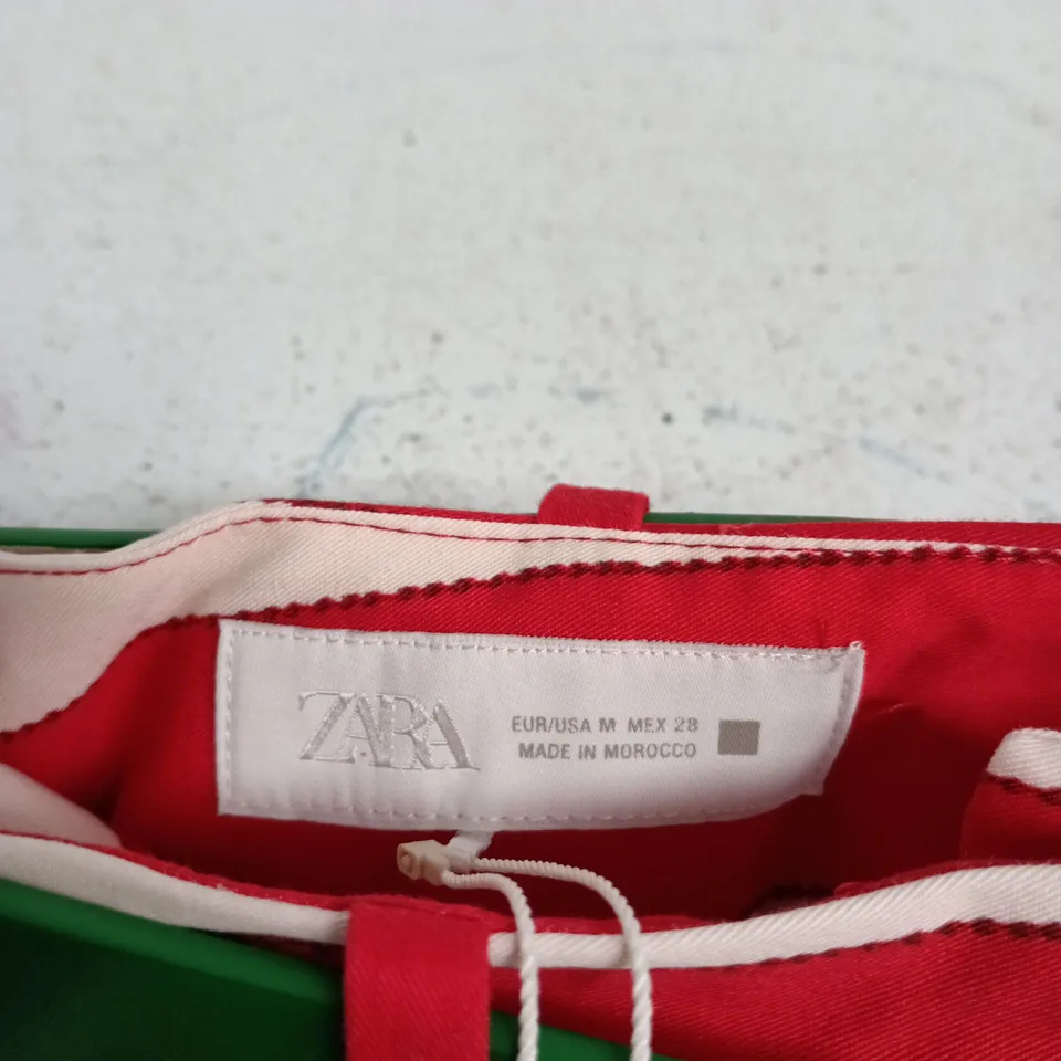 ZARA STRIPED RED & WHITE SHORTS WITH GREEN BELT – MADE IN MOROCCO