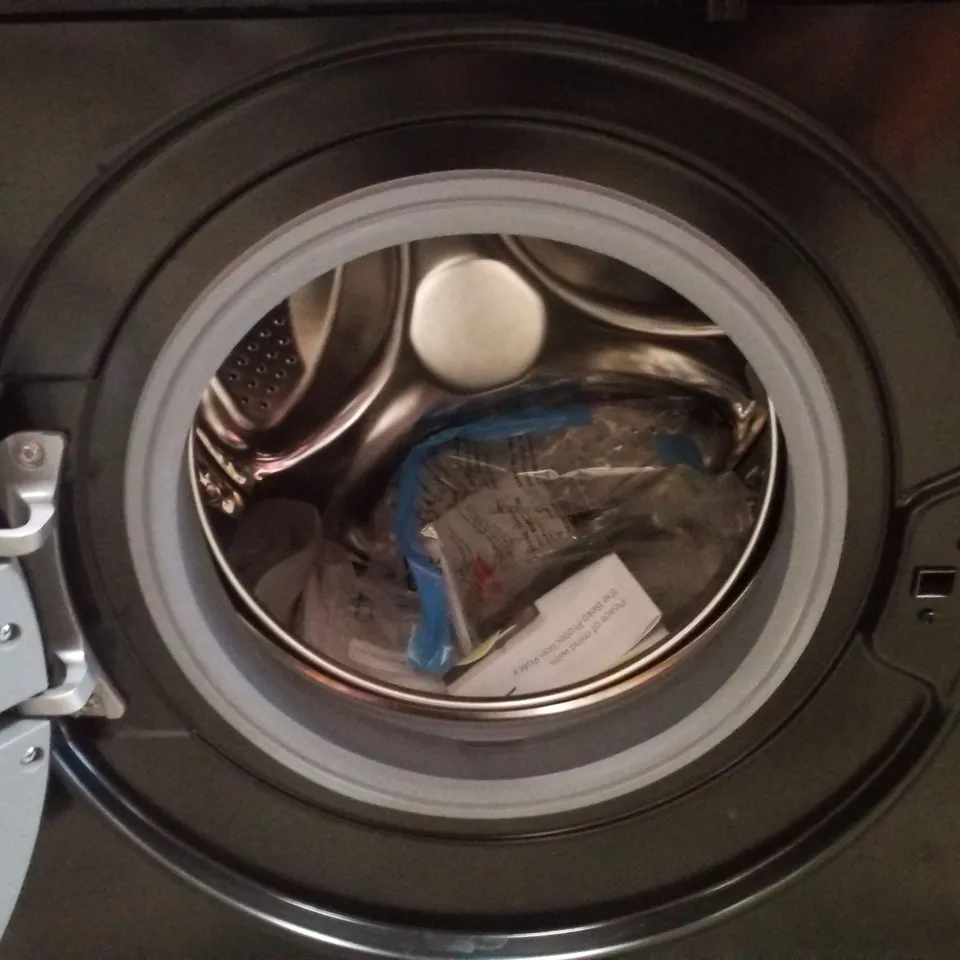 SWAN 8KG 1400 SPIN FREESTANDING WASHING MACHINE - BLACK