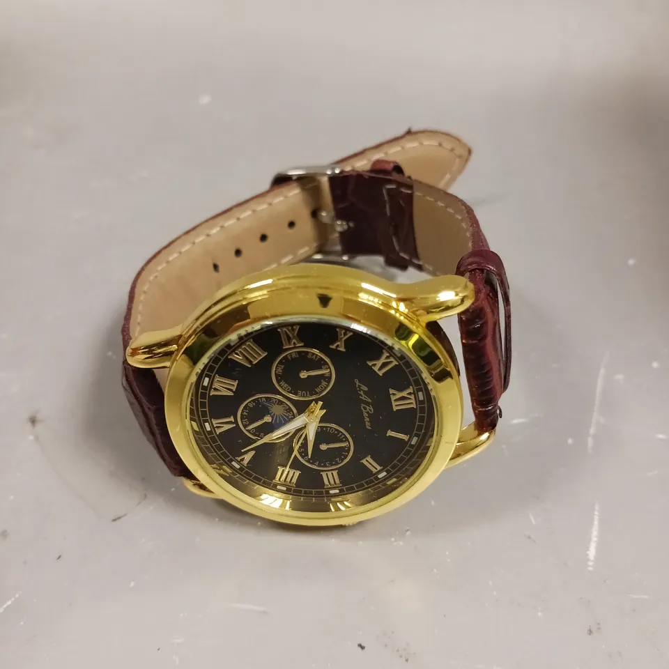 MENS LA BANUS WATCH – GOLD COLOUR CASE – LEATHER STRAP