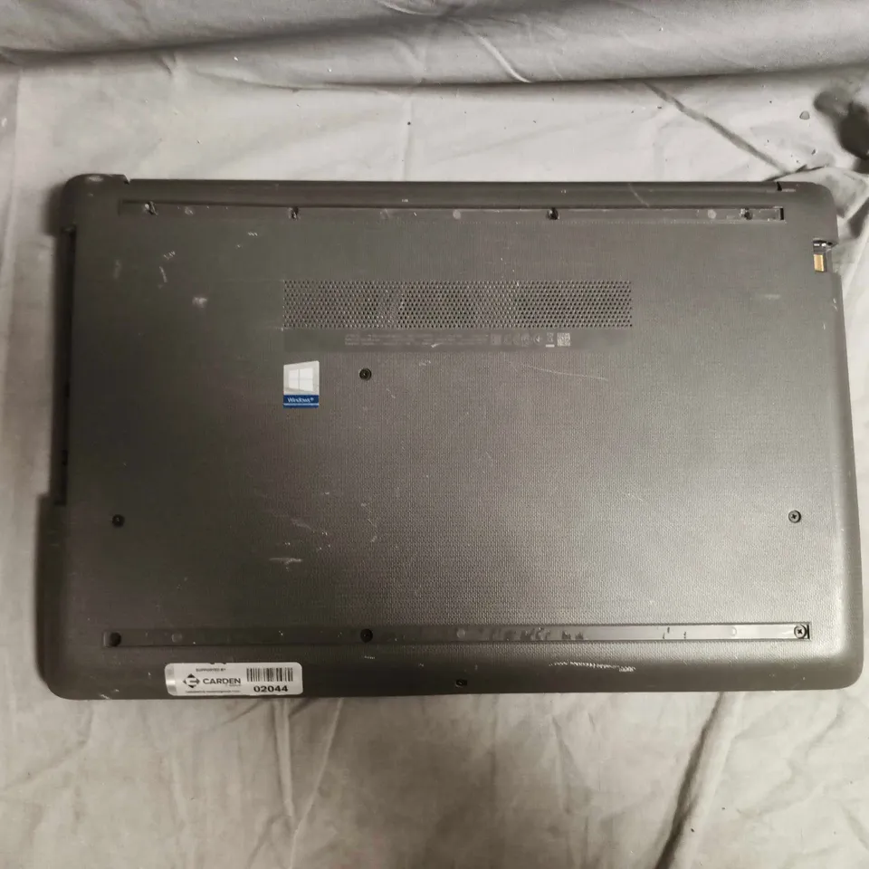 HP LAPTOP NOTEBOOK (HP 250 G7)