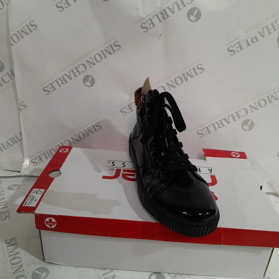 BOXED PAIR OF RIEKER HI TOP TRAINERS WITH CUFF IN BLACK UK SIZE 6.5
