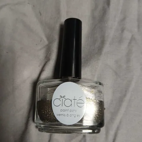 BOX OF APPROXIMATELY 200 CIATÉ PAINT POTS NAIL POLISH – GLAMBERED 067, GOLD GLITTER-NO EXPIRY DATE SHOWN 