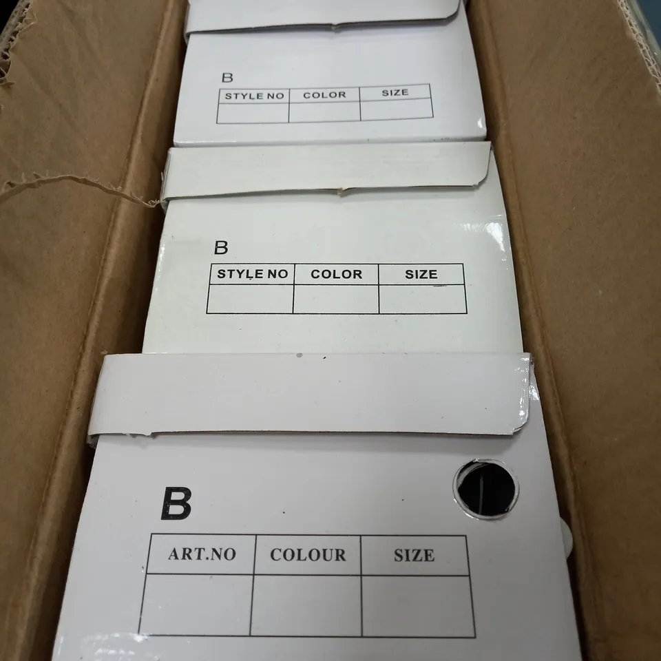 BOX OF APPROXIMATELY 10 ASSORTED SHOES TO INCLUDE LOW BLACK SHOES, HIGH DENIM SHOES, LOW DENIM SHOES ETC