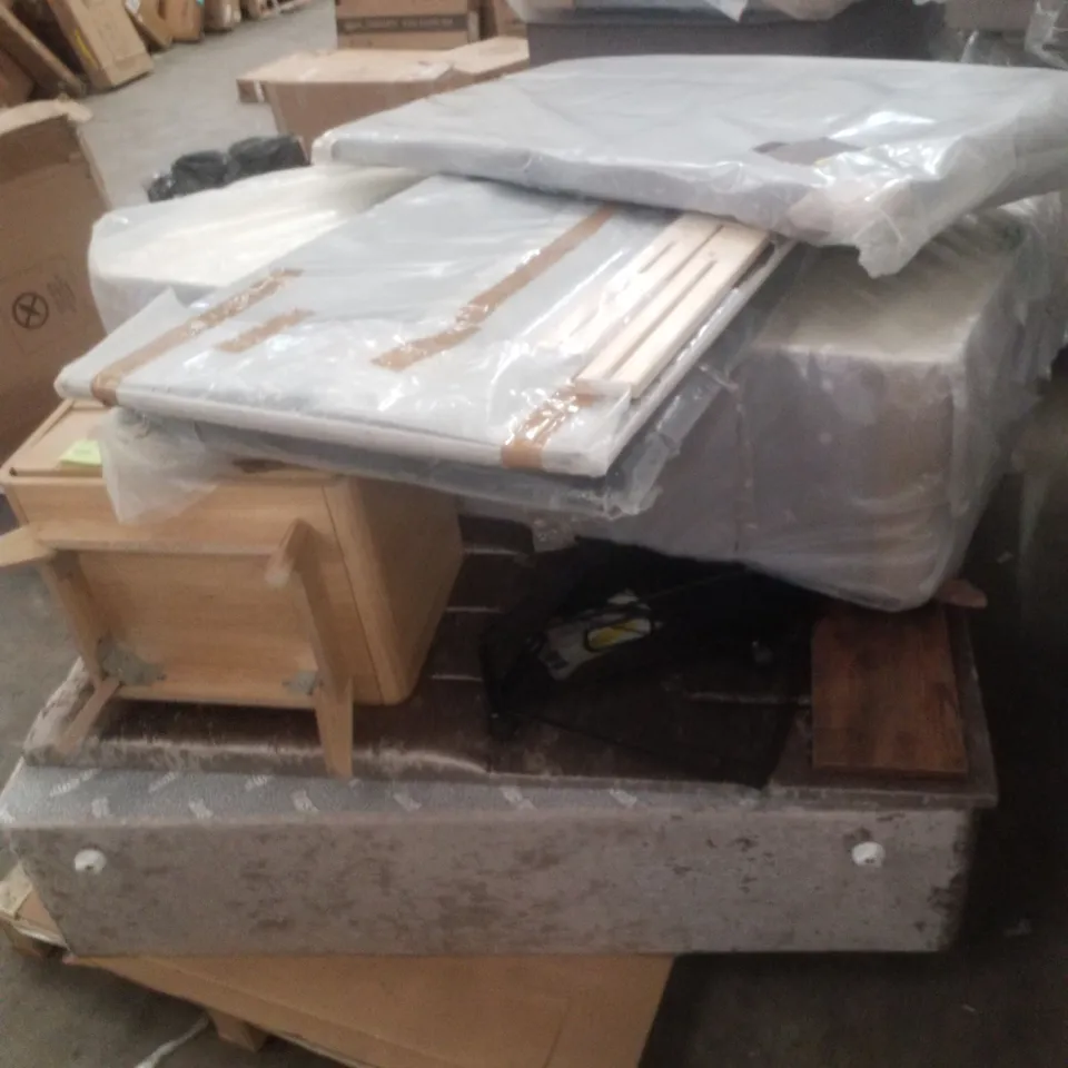 PALLET CONTAINING ASSORTED DIVAN BASE & FURNITURE PARTS