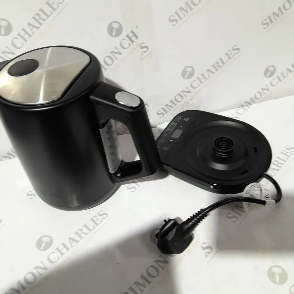 BOXED NINJA PERFECT TEMPERATURE KETTLE KT200UK