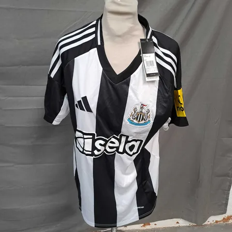 ADIDAS NEWCASTLE FOOTBALL CLUB SHIRT - SMALL