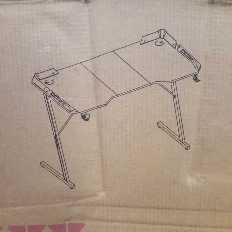 BOXED HOMALL GAMING DESK WITH LED LIGHTS 160×60CM