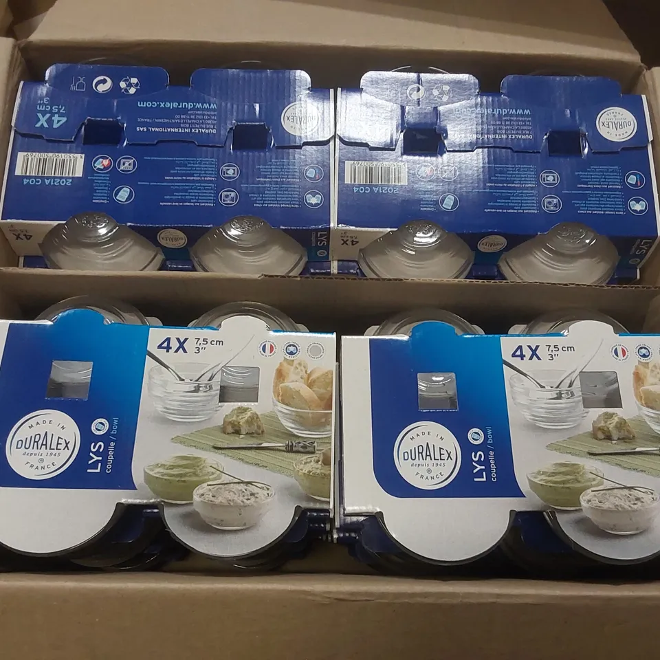 BOX CONTAINING APPROXIMATELY 80x BRAND NEW DURALEX C4 K24 DISHES 