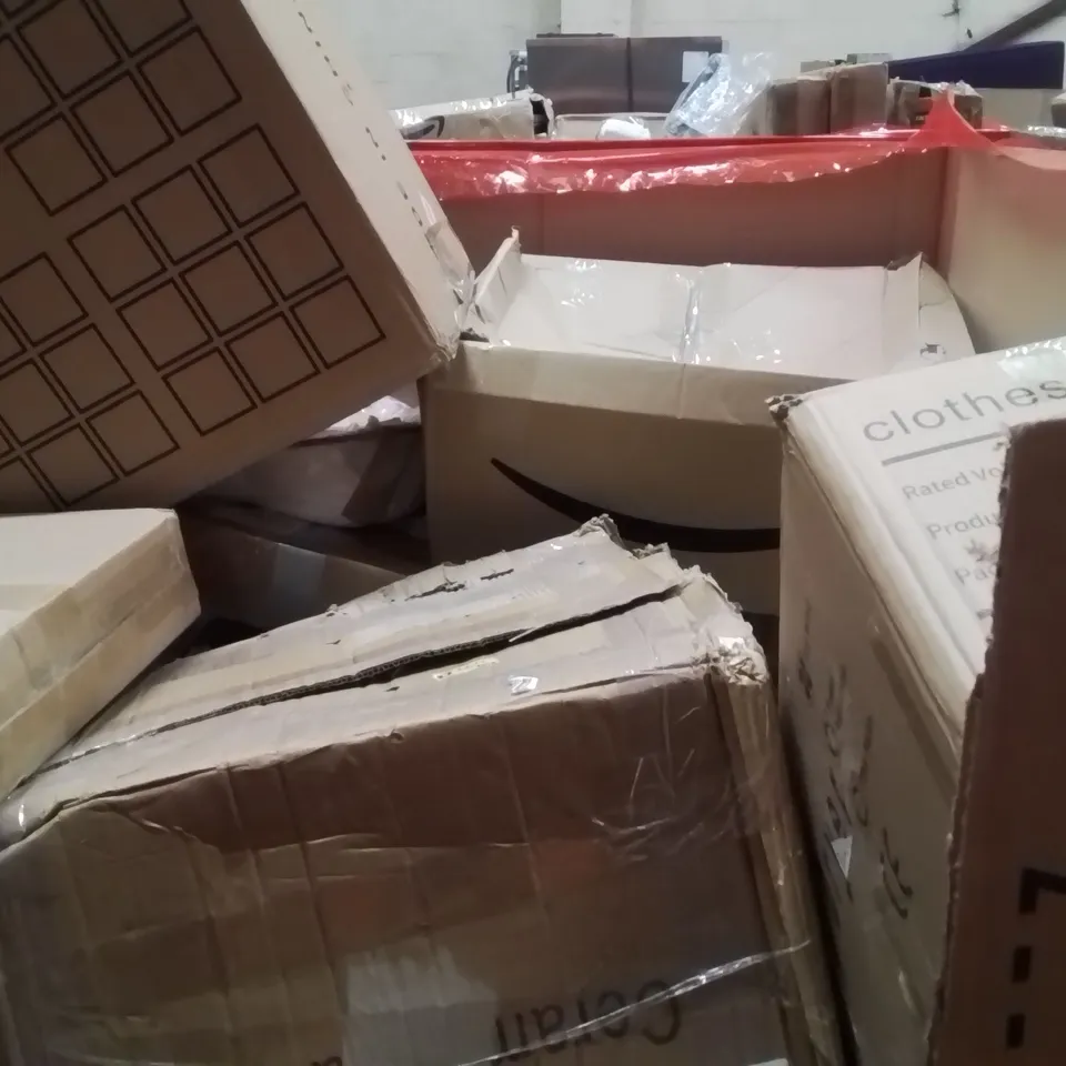 PALLET OF ASSORTED HOUSEHOLD GOODS AND PRODUCTS TO INCLUDE;MINI VIBRATION PLATE,DOG CAR SEAT COVER,CROSS LINE LASER LEVEL,CLOTHES DRYER AND OTHER ASSORTED ITEMS...