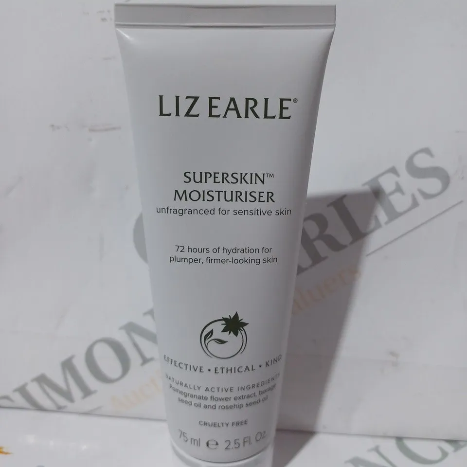 BOXED LIZ EARLE SUPERSKIN MOISTURISER (75ML)