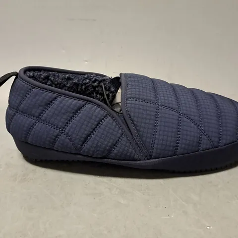 JOHN LEWIS ANYDAY QUILTED SLIP ON NAVY SLIPPERS - SIZE 8