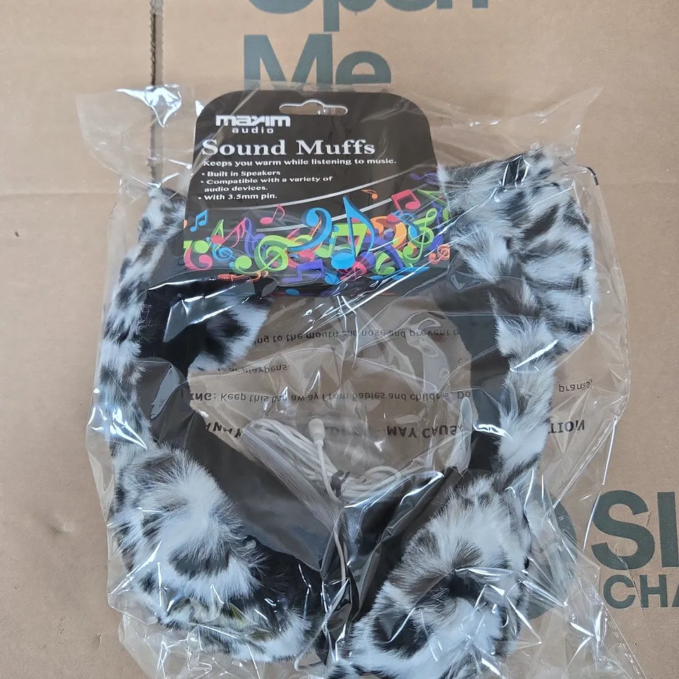 MAXIM AUDIO SOUND MUFFS WITH BUILT-IN SPEAKERS 