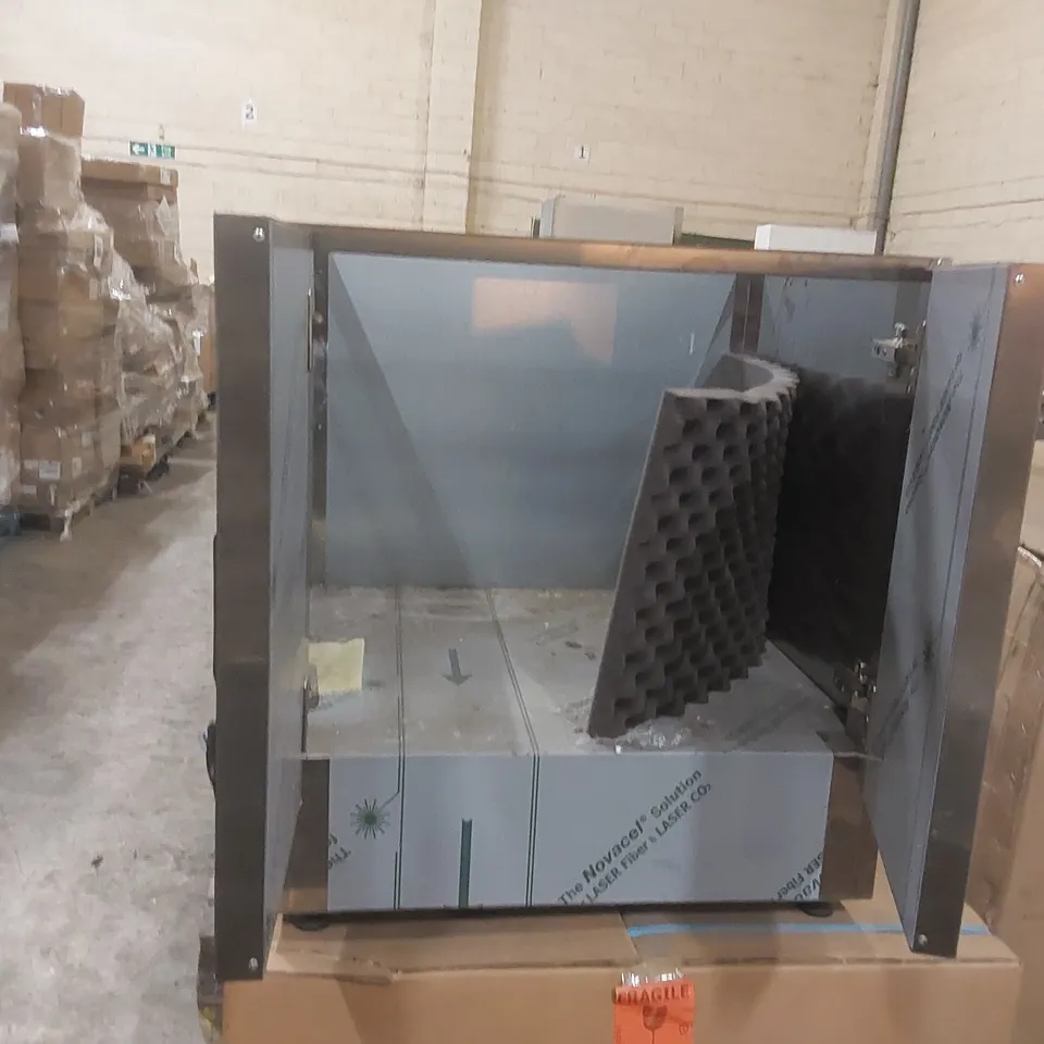 PEDISTALL DOUBLE DOOR CABINET 