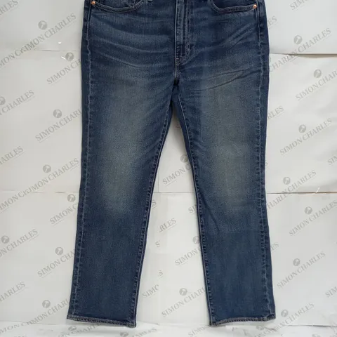 LEVI STRAIGHT JEANS IN BLUE - 36x30