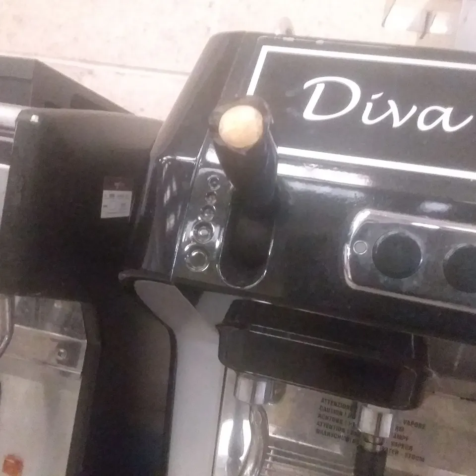 CARIMALI DIVA COFFEE MACHINE